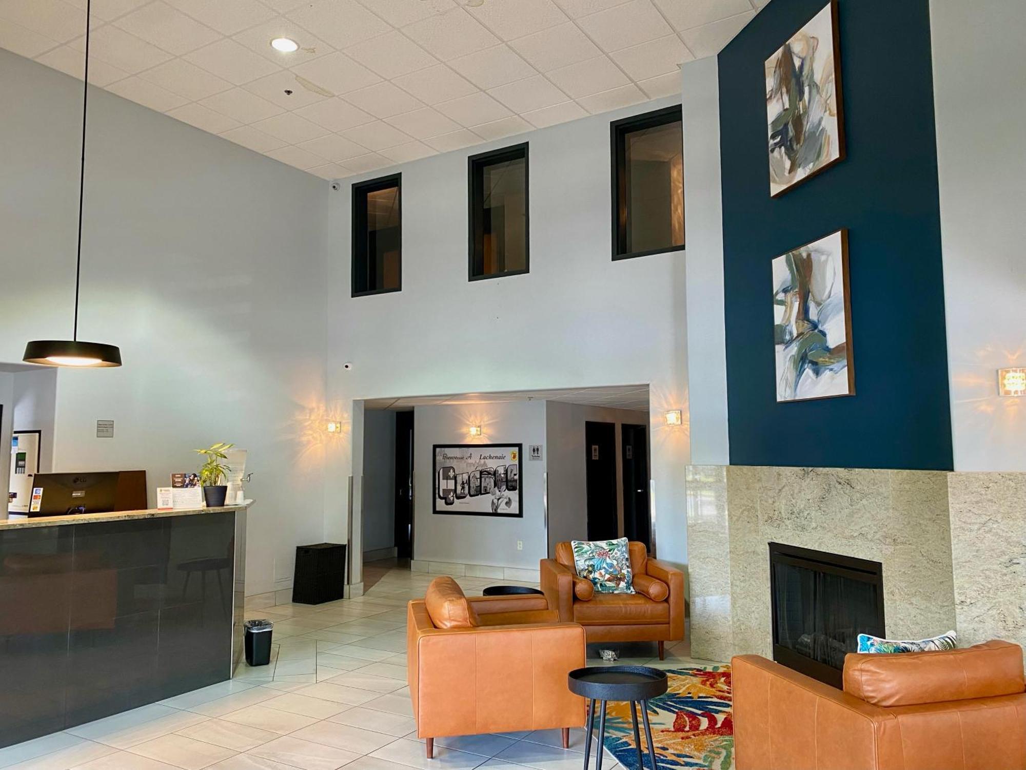 Hotel Super 8 By Wyndham Lachenaie/terrebonne