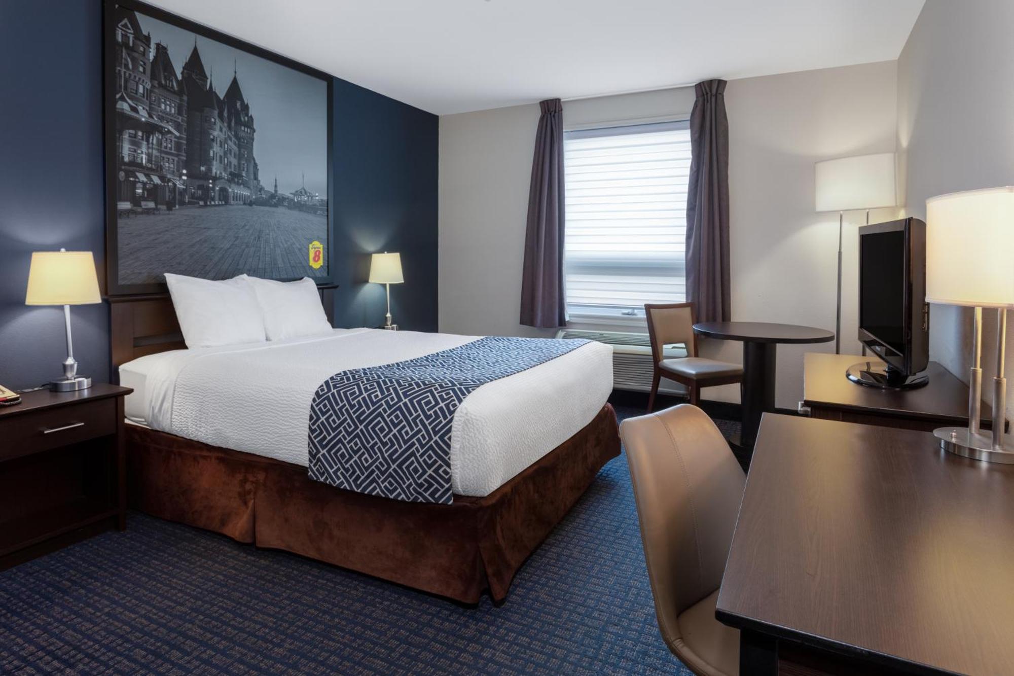 Super 8 By Wyndham Lachenaie/terrebonne 3* Terrebonne