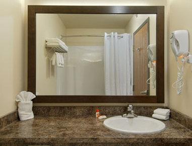 Hotel Super 8 By Wyndham Lachenaie/terrebonne